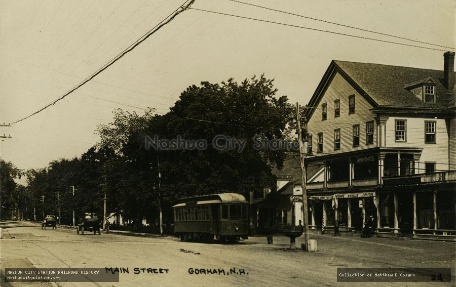 Postcard: Main Street, Gorham, New Hampshire